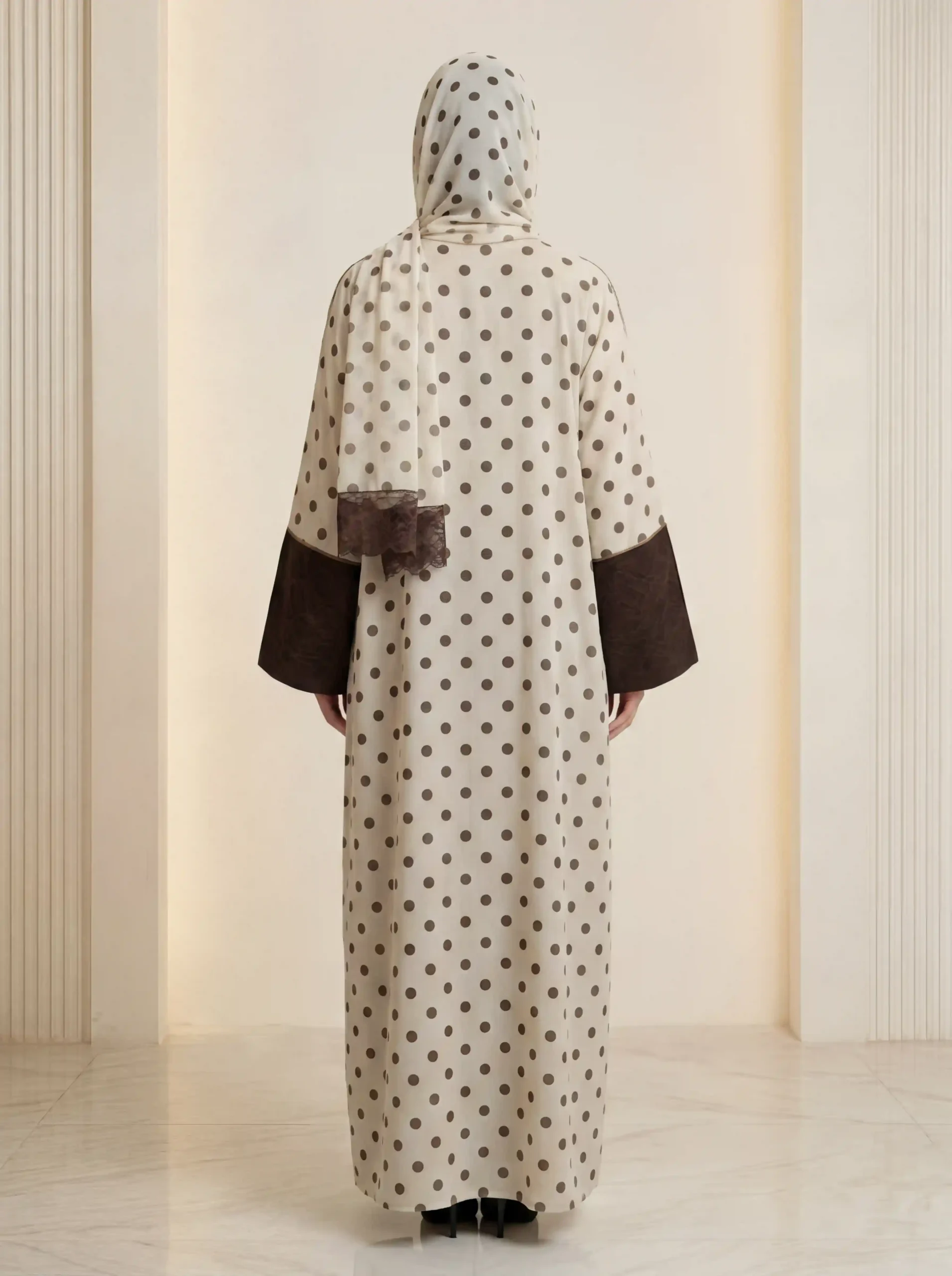 Polka Dots - الصورة 3